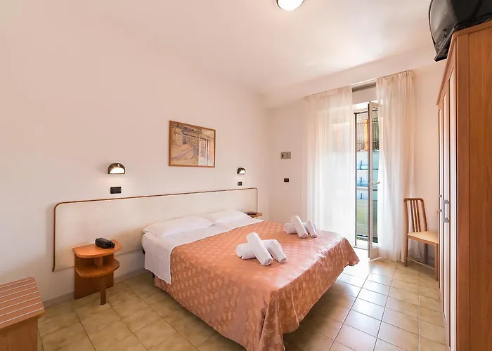 Garisenda Szálloda Misano Adriatico