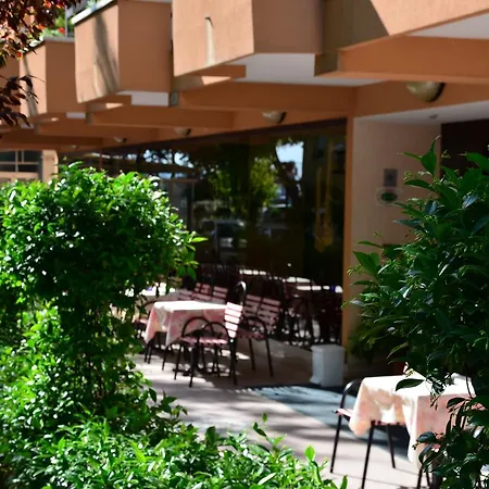 Garisenda Hotel