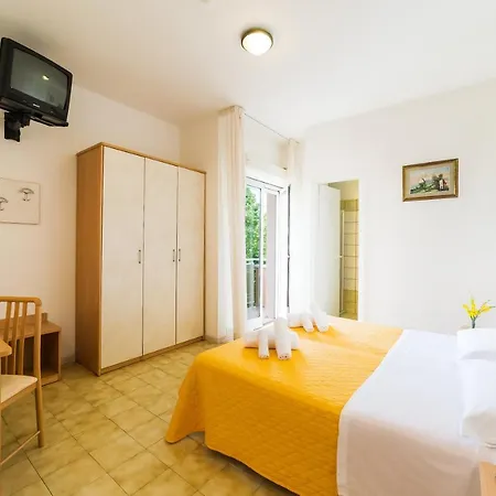 Garisenda 3* Мизано-Адриатико