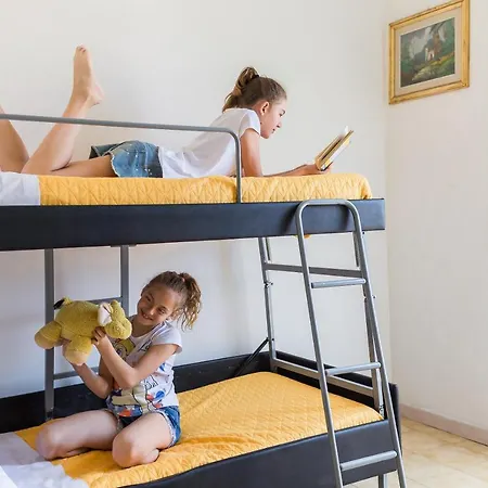 Garisenda Szálloda 3*